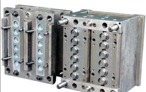 科翔模具為您分析，國內塑料模具行業存在的問題